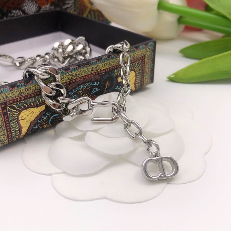 Dior Necklace 04lyr206 (4)